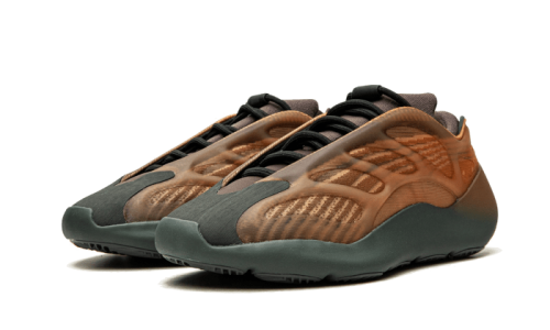 Alternative view of Adidas Yeezy 700 V3 Copper Fade