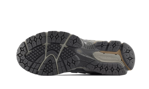 Alternative view of New Balance 1906N Team Away Grey