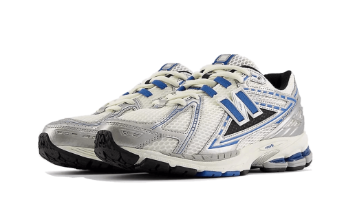 Alternative view of New Balance 1906R Silver Blue