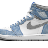 Air Jordan 1 Retro High OG Hyper Royal