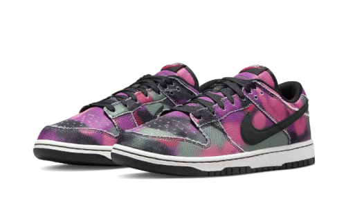 Alternative view of Nike Dunk Low Graffiti Pink