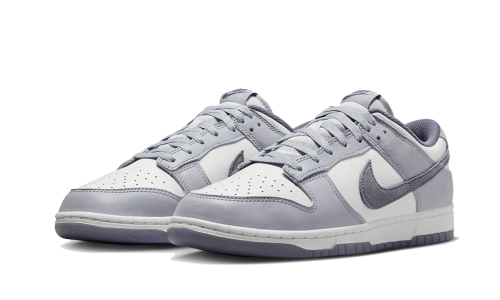 Alternative view of Nike Dunk Low SE Light Carbon