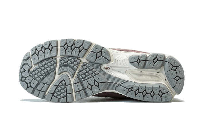 New Balance 2002R Suede Pack Black Fig - Image 4