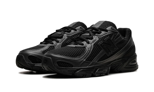 Alternative view of New Balance 740 Black