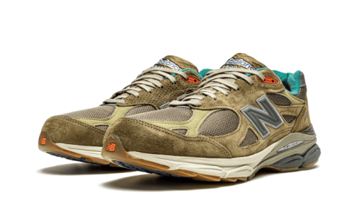 Alternative view of New Balance 990 v3 Bodega Here To Stay