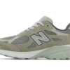 New Balance 990 v3 Levi's Elephant Skin