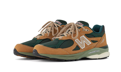 Alternative view of New Balance 990 V3 Made In USA Brown Olive
