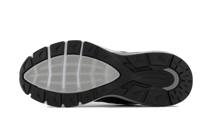 New Balance 990 v5 Made In USA Navy - Image 3