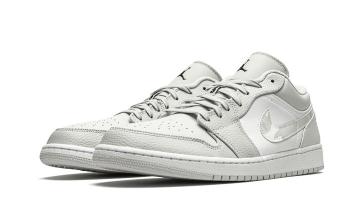 Air Jordan 1 Low Grey Camo - Image 2