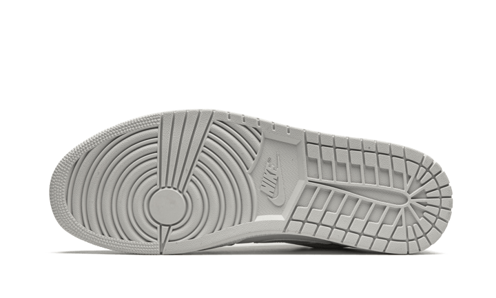 Air Jordan 1 Low Grey Camo - Image 4