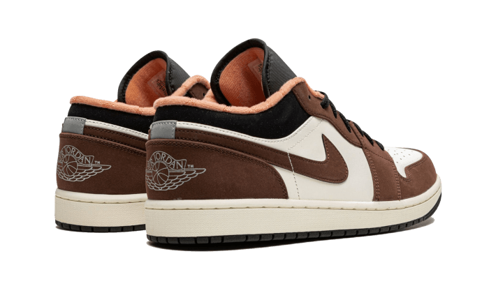 Air Jordan 1 Low Mocha - Image 3