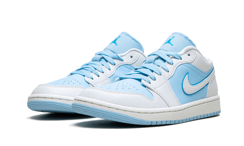 Alternative view of Air Jordan 1 Low SE Reverse Ice Blue