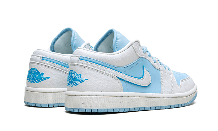 Air Jordan 1 Low SE Reverse Ice Blue - Image 3