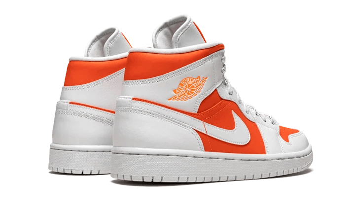 Air Jordan 1 Mid SE Bright Citrus - Image 3