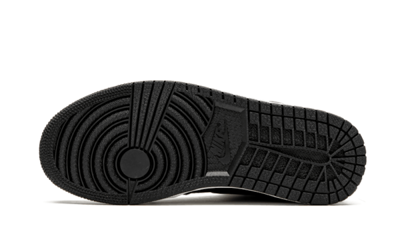 Air Jordan 1 Retro High Black Gym Red Black - Image 4