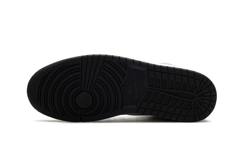 Air Jordan 1 Retro High OG Rare Air Deep Royal Blue - Image 4