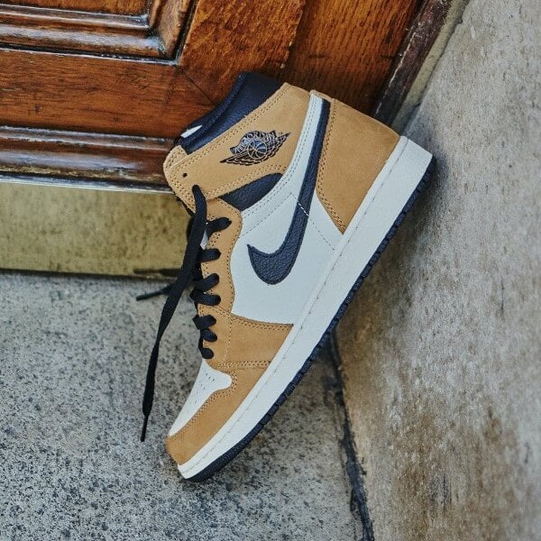 Air Jordan 1 Retro High Rookie of the Year - Image 7