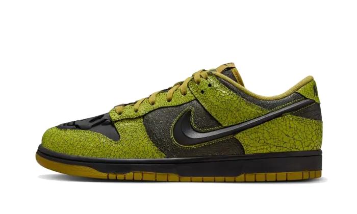 Nike Dunk Low Halloween Skull