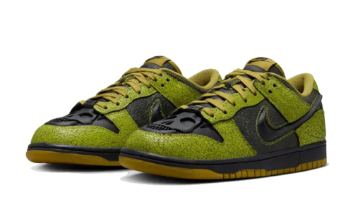 Alternative view of Nike Dunk Low Halloween Skull