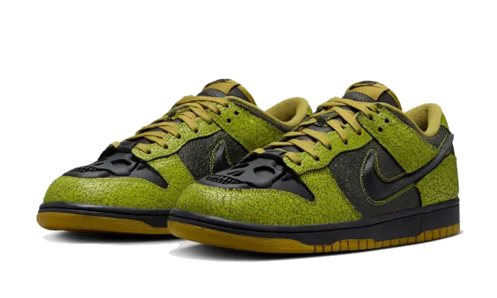 Nike Dunk Low Halloween Skull - Image 2