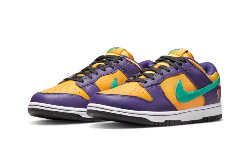 Alternative view of Nike Dunk Low Lisa Leslie