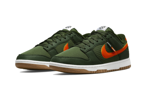 Alternative view of Nike Dunk Low Next Nature Sequoia Olive