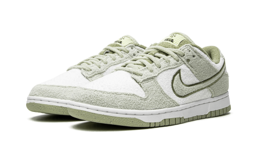 Alternative view of Nike Dunk Low SE Fleece Green