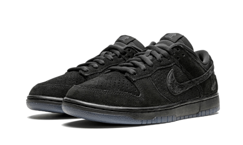 Alternative view of Nike Dunk Low SP Undefeated 5 On It Black