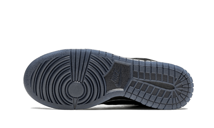 Nike Dunk Low SP Undefeated 5 On It Black - Image 4