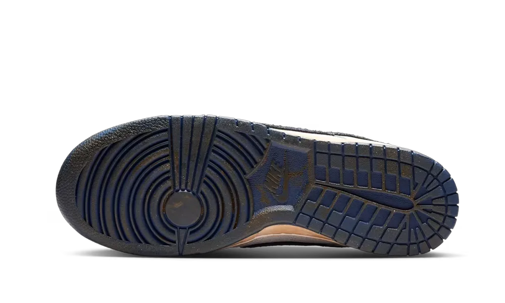 Nike Dunk Low Stranger Things Phantom - Image 3