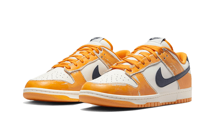 Nike Dunk Low Wear and Tear - Image 2