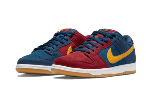 Alternative view of Nike SB Dunk Low Barcelona