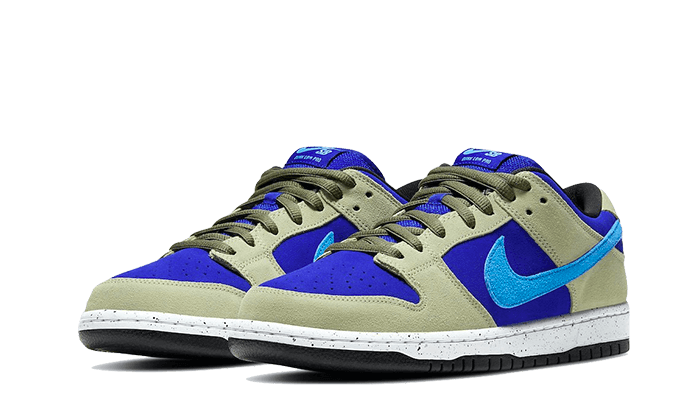 Nike SB Dunk Low Celadon - Image 2