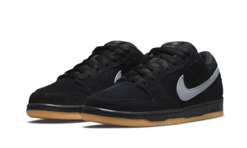 Alternative view of Nike SB Dunk Low Fog