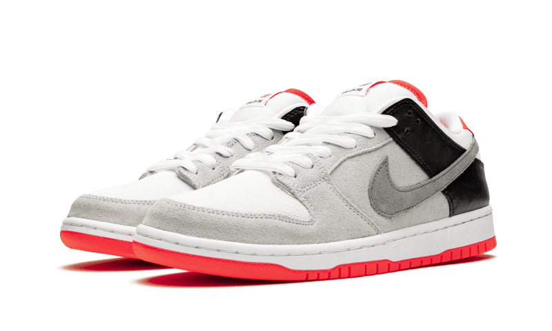 Nike SB Dunk Low Infrared - Image 2