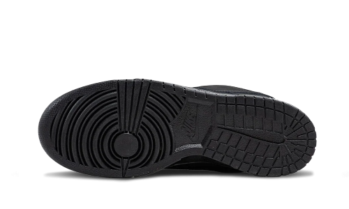 Alternative view of Nike SB Dunk Low Supreme Black