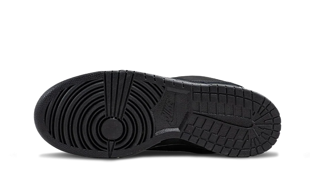 Nike SB Dunk Low Supreme Black - Image 2