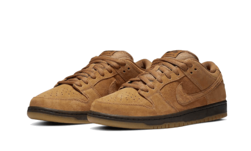Alternative view of Nike SB Dunk Low Wheat