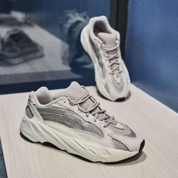 Adidas Yeezy 700 V2 Static - Image 7
