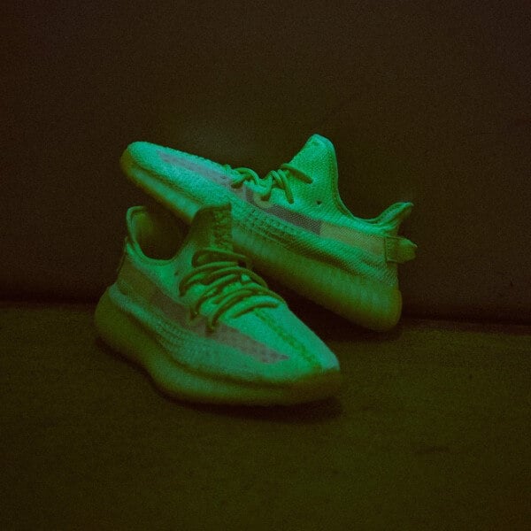 Adidas Yeezy Boost 350 V2 Glow in the Dark - Image 5