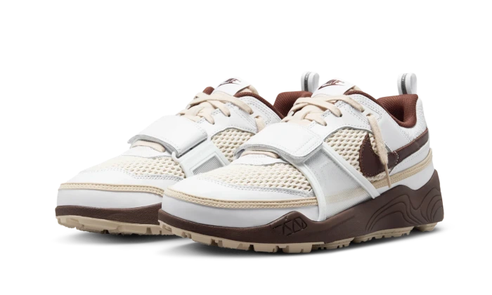 Nike Zoom Field Jaxx Travis Scott Light Chocolate - Image 2