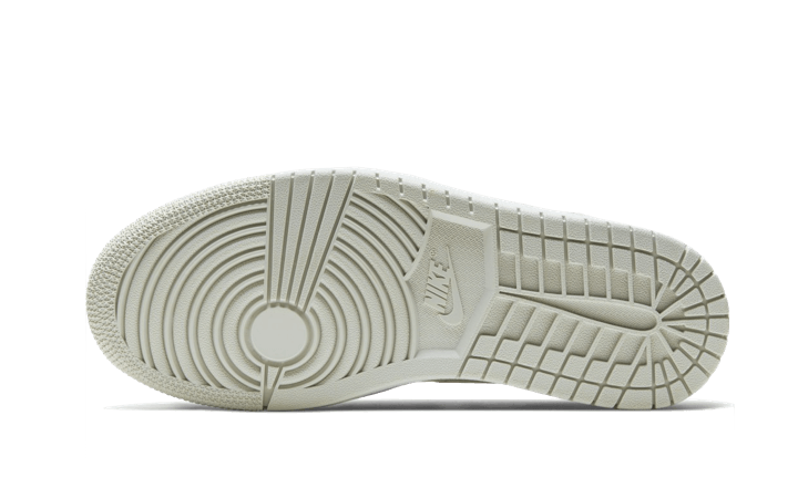 Air Jordan 1 Low Spruce Aura - Image 3