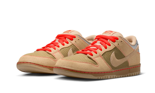 Alternative view of Nike SB Dunk Low Som Tum