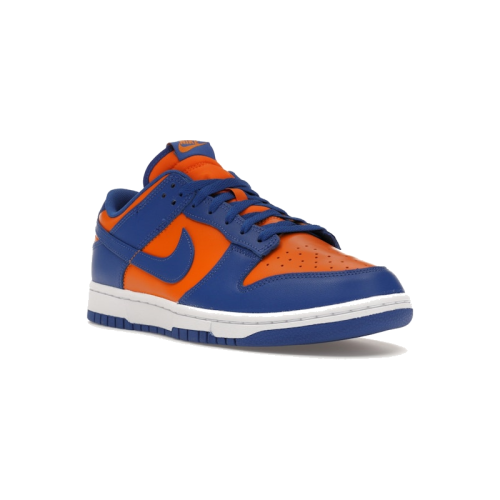 Alternative view of Nike Dunk Low Knicks