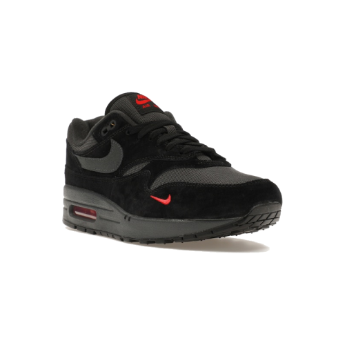 Alternative view of Nike Air Max 1 Bred