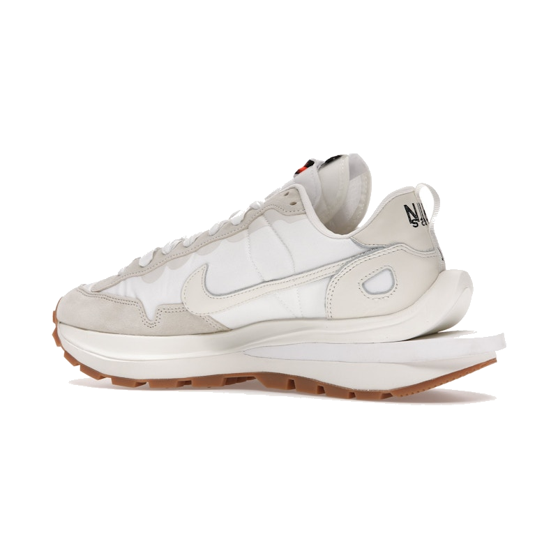Nike Vaporwaffle sacai Sail Gum - Image 6