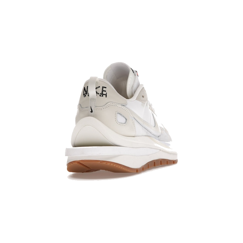 Nike Vaporwaffle sacai Sail Gum - Image 9