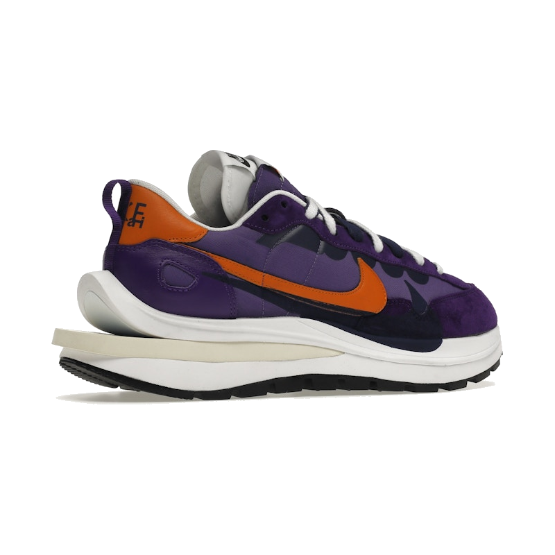 Nike Vaporwaffle sacai Dark Iris - Image 10