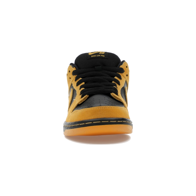 Nike SB Dunk Low Iowa - Image 3