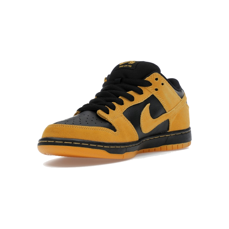 Nike SB Dunk Low Iowa - Image 4